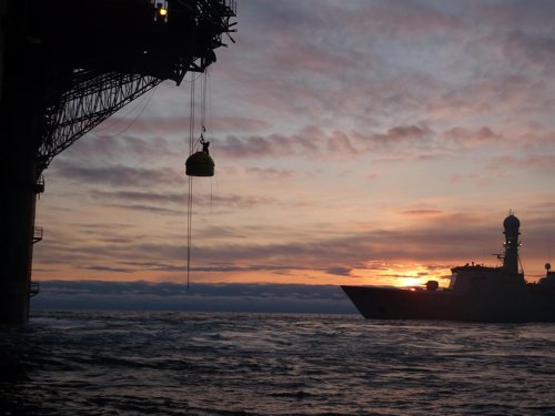 Cairn win Arctic injunction against Greenpeace