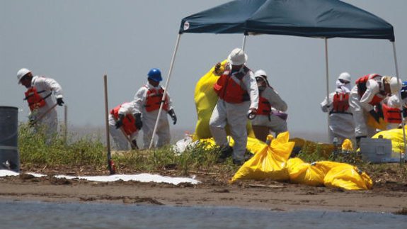 $627m Gulf oil spill recovery projects approved