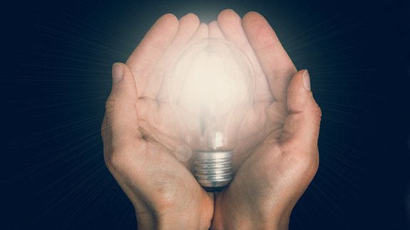 New energy switching trial to cut 50,000 customer bills